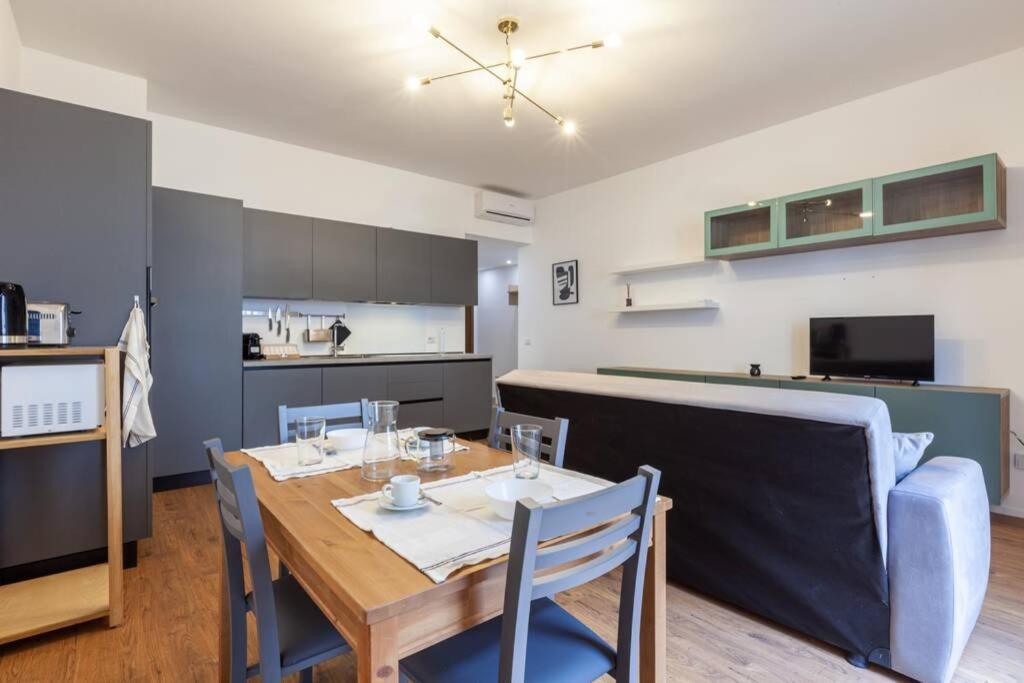 Lazzi - A.C. - Wi-Fi - Flexyrent Apartment Μιλάνο Εξωτερικό φωτογραφία